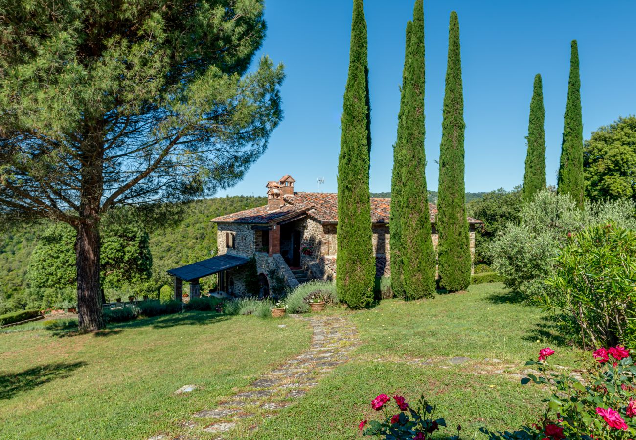 Villa in Civitella in Val di Chiana - Tuscany Villa with Breathtaking View at Dotholiday