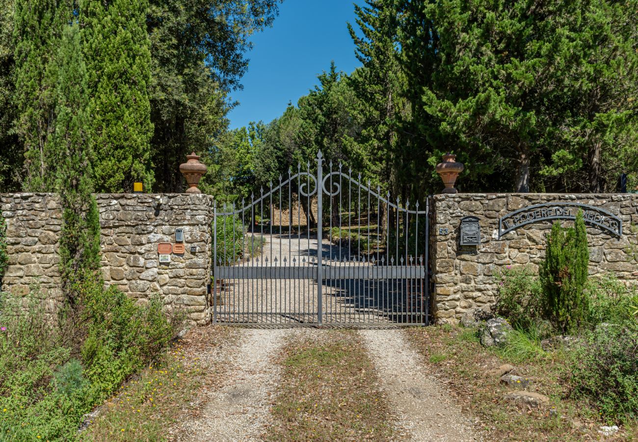 Villa in Civitella in Val di Chiana - Tuscany Villa with Breathtaking View at Dotholiday