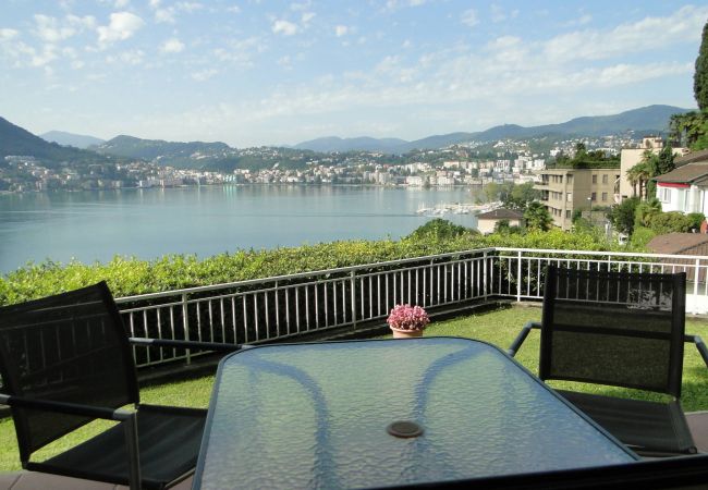 Ferienwohnung in Lugano - Lugano with Panorama from Castagnola Condo Ferienwohnung in Lugano - Lugano with Panorama from Castagnola Condo