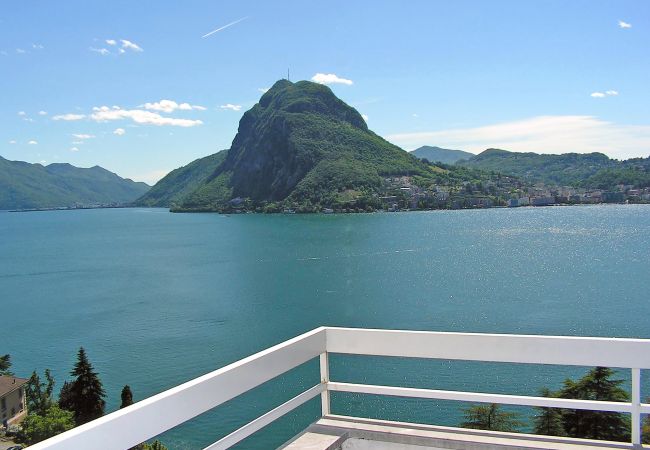 Ferienwohnung in Lugano - Lugano at your feet from Castagnola Condo