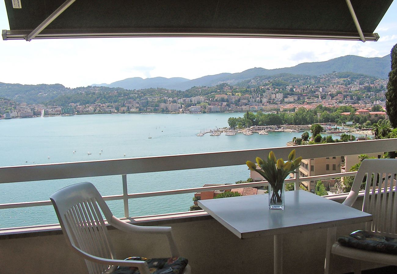 Ferienwohnung in Lugano - Lugano at your feet from Castagnola Condo