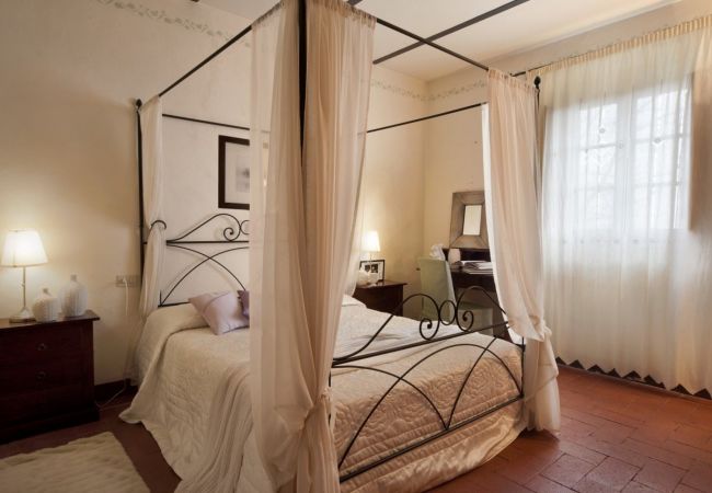 Ferienwohnung in Castellina in Chianti - La Grotta della Rocca in Chianti Ferienwohnung in Castellina in Chianti - La Grotta della Rocca in Chianti