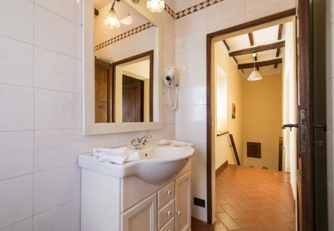 Chalet in Castellina in Chianti - Il Villino della Rocca in Chianti Chalet in Castellina in Chianti - Il Villino della Rocca in Chianti