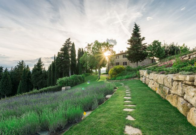 Ferienwohnung in Panzano - Luxury Chianti For Four in Panzano Chianti