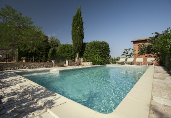 Ferienwohnung in Asciano - Lillarosa is Your Agritourism close to Siena