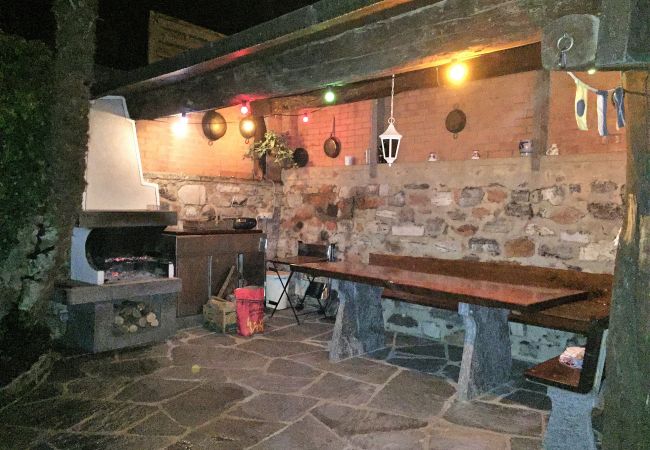 Chalet in Riva San Vitale - Direct on Lugano Lake: Take a Swim from your Villa Chalet in Riva San Vitale - Direct on Lugano Lake: Take a Swim from your Villa