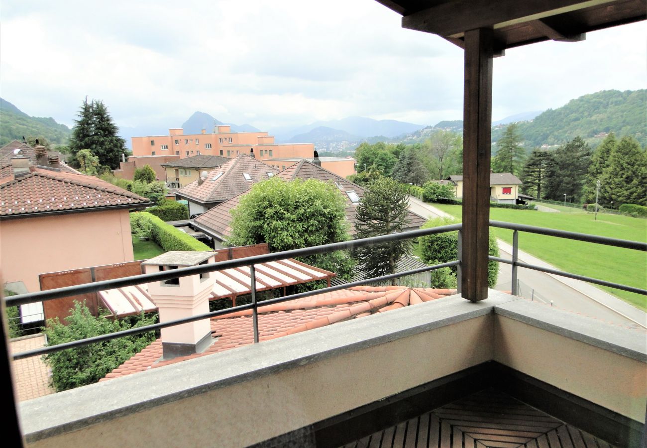 Ferienwohnung in Cadro - Charming Duplex close to Lugano
