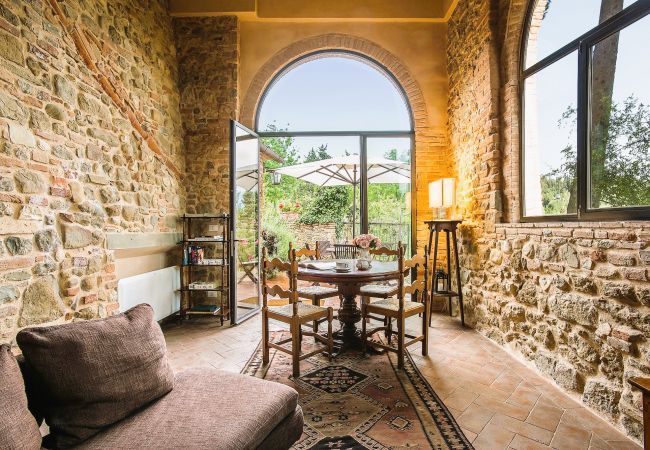 Ferienwohnung in Certaldo - Luxury, Sustainability and Eco Pool in Style Apt. Ferienwohnung in Certaldo - Luxury, Sustainability and Eco Pool in Style Apt.