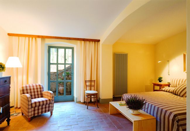 Villa in Pian di Sco - Villa Olivo in most Exclusive Borgo in Tuscany Villa in Pian di Sco - Villa Olivo in most Exclusive Borgo in Tuscany