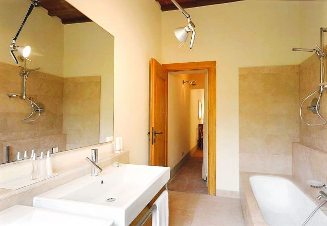 Villa in Pian di Sco - Villa Olivo in most Exclusive Borgo in Tuscany Villa in Pian di Sco - Villa Olivo in most Exclusive Borgo in Tuscany