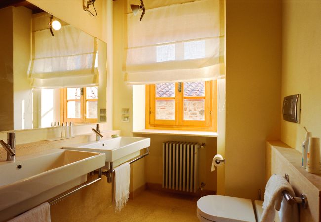 Villa in Pian di Sco - Villa Noce in most Exclusive Borgo in Tuscany Villa in Pian di Sco - Villa Noce in most Exclusive Borgo in Tuscany