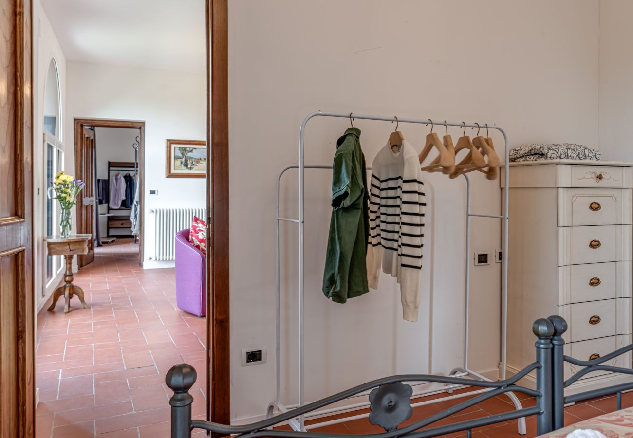Ferienwohnung in Monte San Savino - Villa Ceppeto's Brand New Arches w/ Tesla Charger