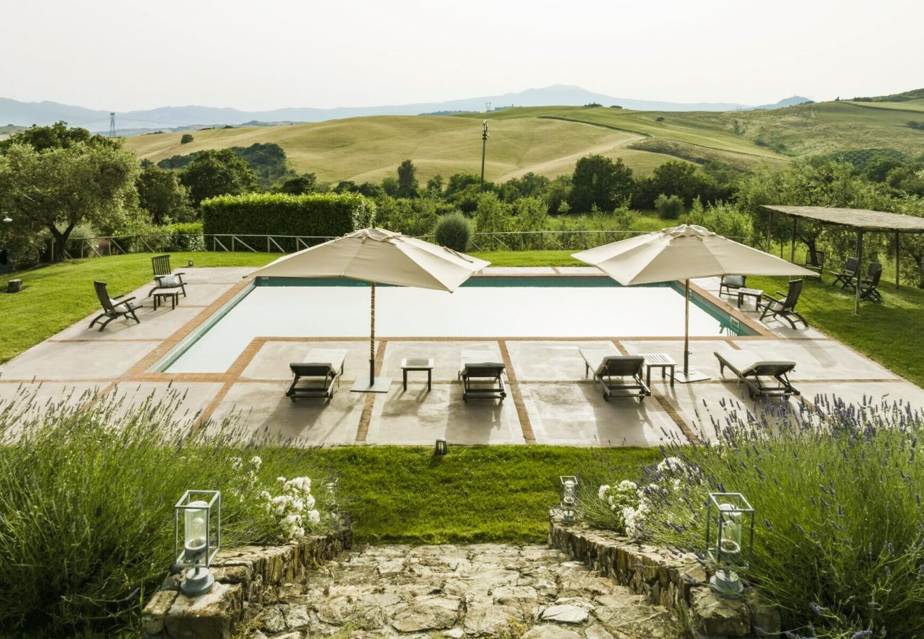 Villa in San Casciano dei Bagni - Villa & Thermal Baths