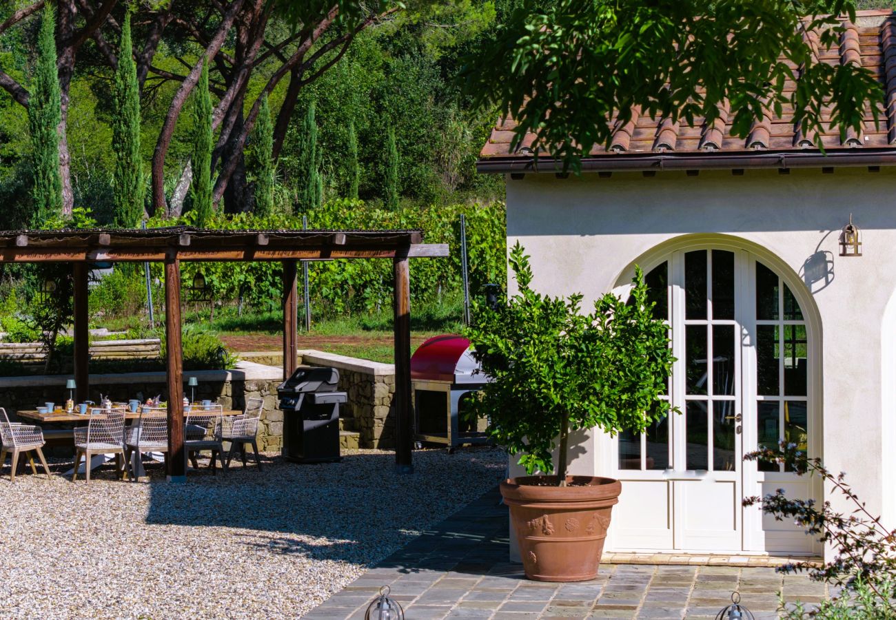 Villa in Massa e Cozzile - Villa V.I.P. Golf & Termal Baths