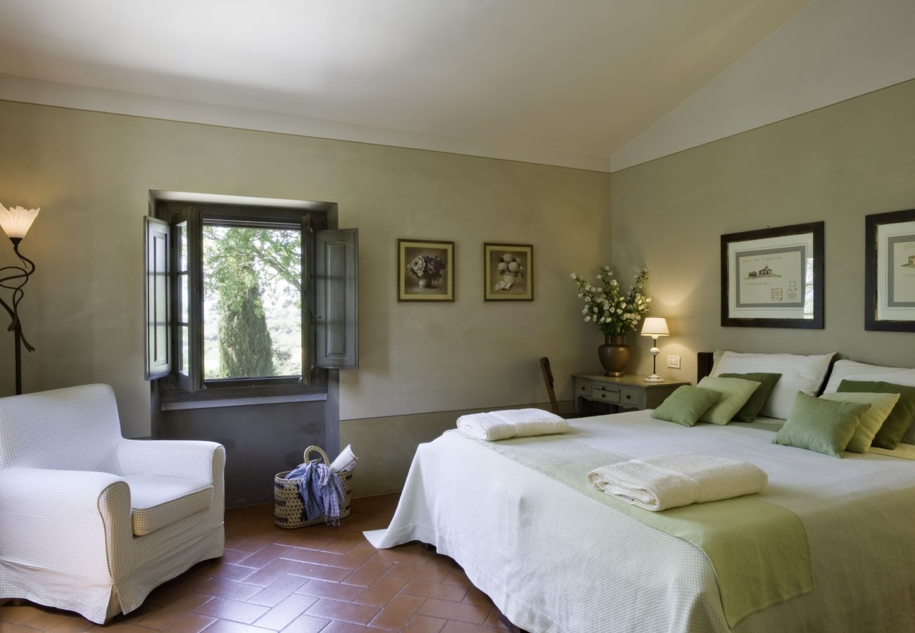 Villa in Terranuova Bracciolini - Villa Valdarno up to 12 Guests