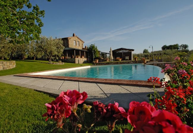 Appartement à Bucine - Romantic with Chianti Panorama at Marioli