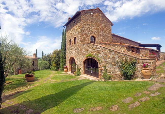 Appartement à Cinigiano - Typical Stone House looking Banfi Wineries Appartement à Cinigiano - Typical Stone House looking Banfi Wineries