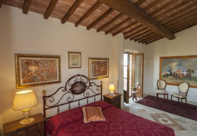 Appartement à Asciano - Your Agritourism with Charme at Mandorlinovo