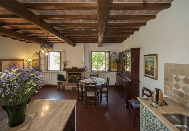 Appartement à Asciano - Your Agritourism with Charme at Mandorlinovo