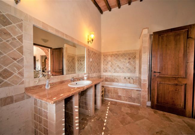 Appartement à Asciano - Ficonovo is Your Agritourism with Pool Appartement à Asciano - Ficonovo is Your Agritourism with Pool