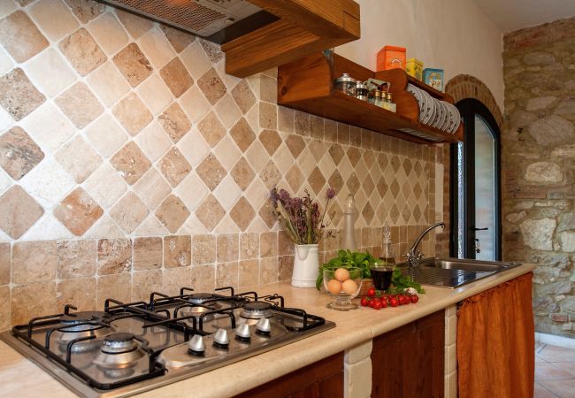 Appartement à Asciano - Your Agritourism with Pool at Lillanovo