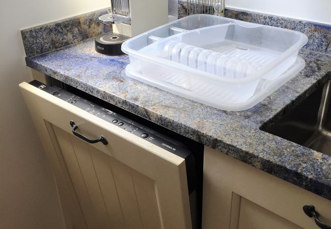 Chalet à Riva San Vitale - Direct on Lugano Lake: Take a Swim from your Villa Chalet à Riva San Vitale - Direct on Lugano Lake: Take a Swim from your Villa