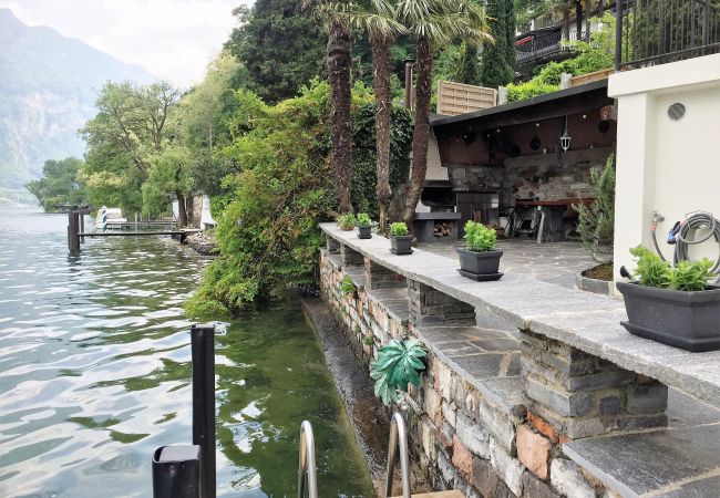 Chalet à Riva San Vitale - Direct on Lugano Lake: Take a Swim from your Villa Chalet à Riva San Vitale - Direct on Lugano Lake: Take a Swim from your Villa