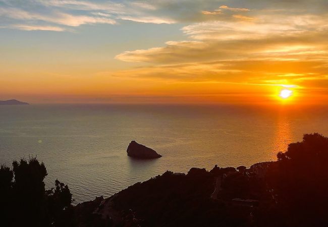 Chalet à Porto Santo Stefano - VIP View & Exclusive Access to the Sea Chalet à Porto Santo Stefano - VIP View & Exclusive Access to the Sea