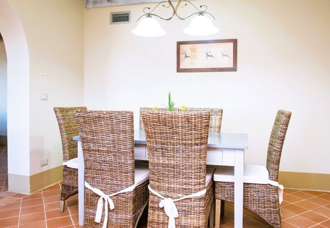 Appartement à Trequanda - Luxury 3 Rooms Apt. Olives in Siena Resort