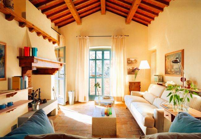 Villa à Pian di Sco - Villa Nocciolo in most Exclusive Borgo in Tuscany Villa à Pian di Sco - Villa Nocciolo in most Exclusive Borgo in Tuscany