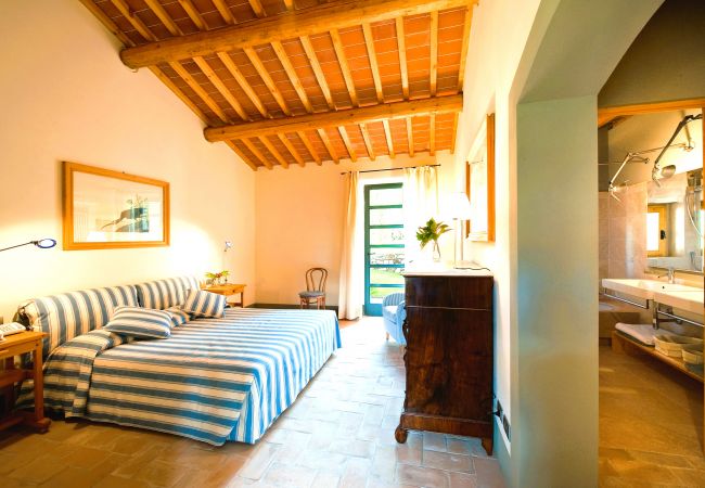 Villa à Pian di Sco - Villa Leccino in most Exclusive Borgo in Tuscany Villa à Pian di Sco - Villa Leccino in most Exclusive Borgo in Tuscany