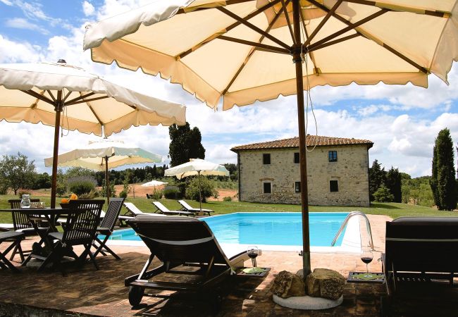 Gîte Rural à Volterra - Private Villa with Pool close to Seaside