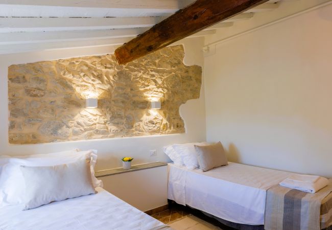 Appartement à Rignano sull´Arno - Fattoria del Chianti close to Florence for six Appartement à Rignano sull´Arno - Fattoria del Chianti close to Florence for six