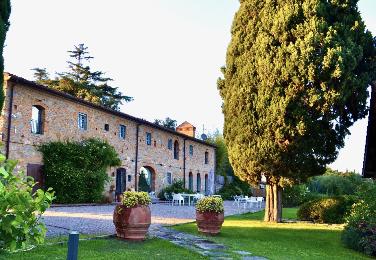 Villa à Carmignano - BestOfTuscany Historic Villa Fattoria La Serra