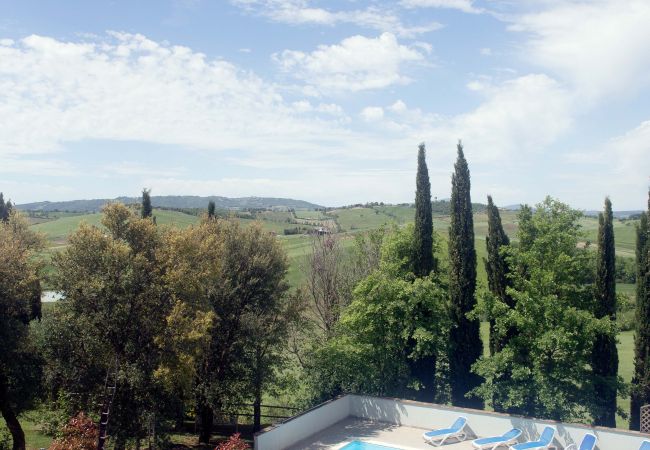 Appartamento a Cinigiano - Typical Stone House looking Banfi Wineries