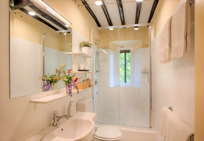 Villa a Castellina in Chianti - Villa in Castellina w. Pool, Garden & Winery Villa a Castellina in Chianti - Villa in Castellina w. Pool, Garden & Winery