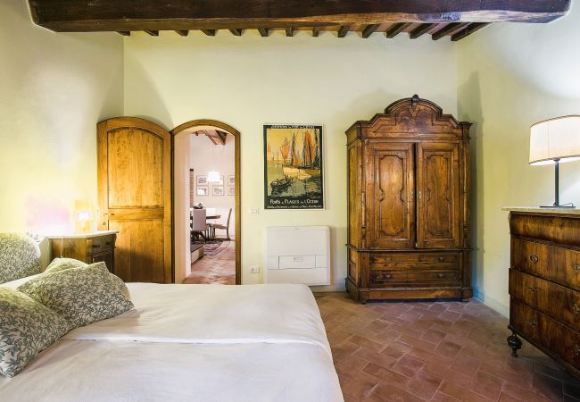 Appartamento a Certaldo - Luxury, Sustainability and Eco Pool in Frangi Apt. Appartamento a Certaldo - Luxury, Sustainability and Eco Pool in Frangi Apt.