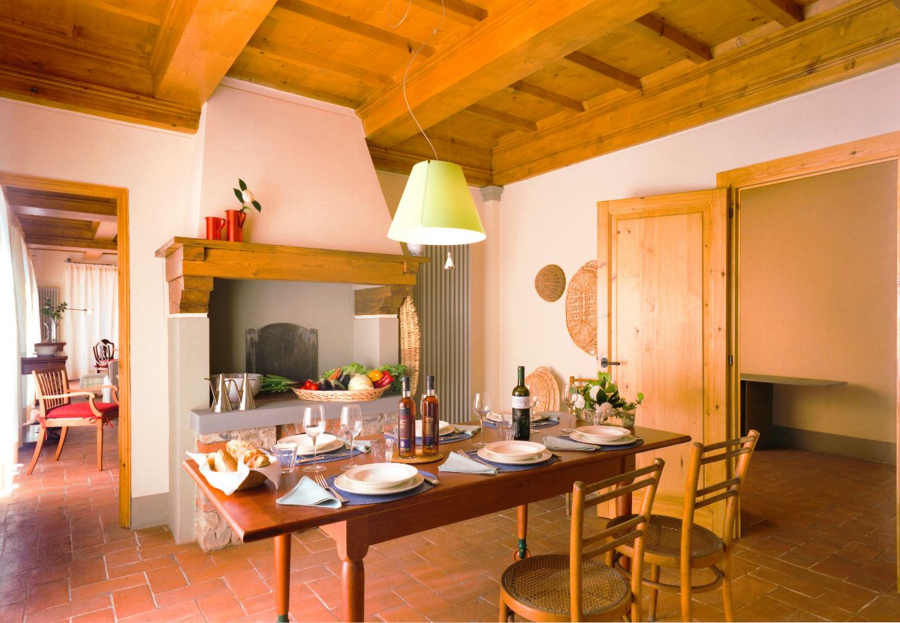 Villa a Pian di Sco - Villa Magnolia in most Exclusive Borgo in Tuscany