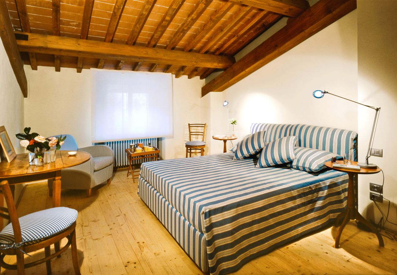Villa a Pian di Sco - Villa Magnolia in most Exclusive Borgo in Tuscany