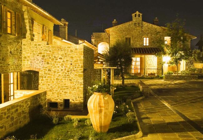 Villa a Pian di Sco - Villa Nocciolo in most Exclusive Borgo in Tuscany