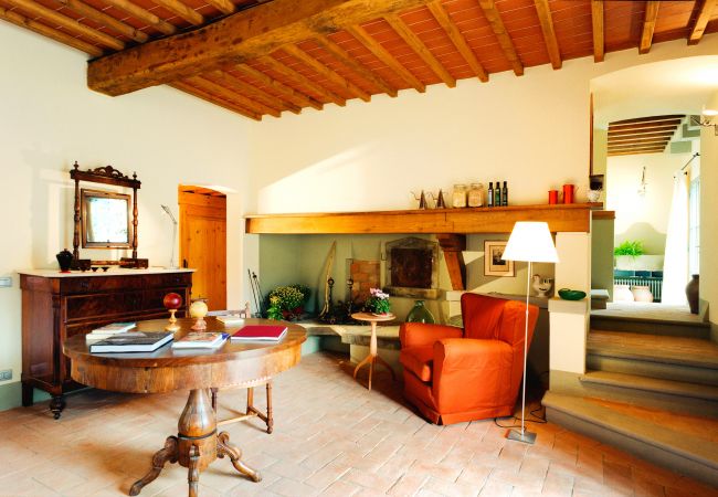 Villa a Pian di Sco - Villa Noce in most Exclusive Borgo in Tuscany