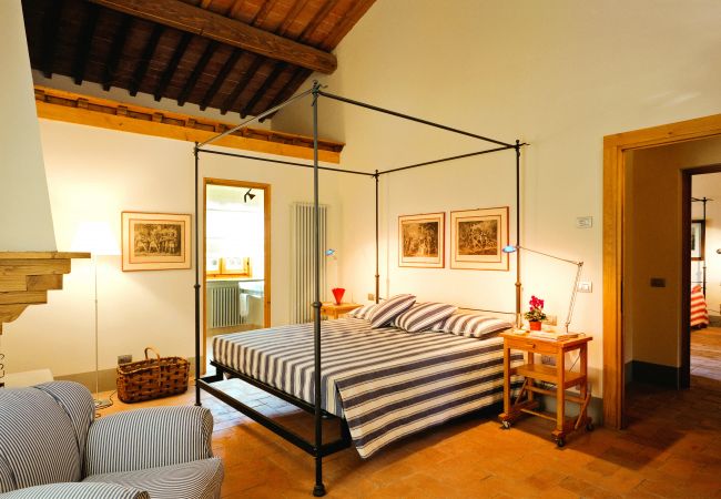 Villa a Pian di Sco - Villa Noce in most Exclusive Borgo in Tuscany