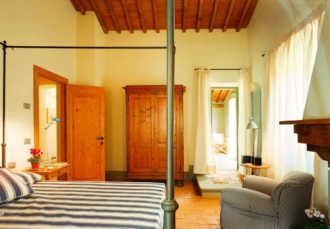 Villa a Pian di Sco - Villa Noce in most Exclusive Borgo in Tuscany