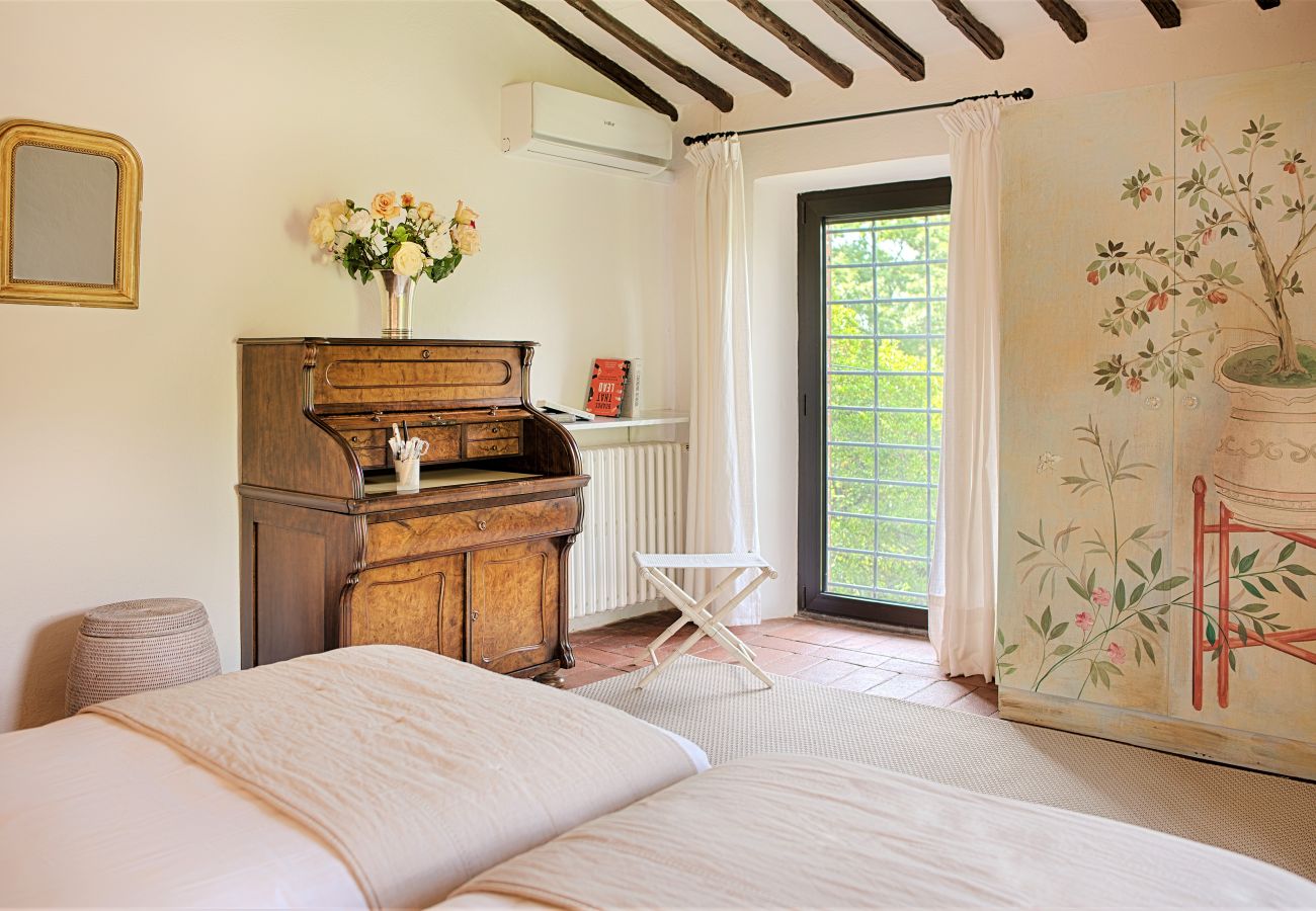 Villa a Castellina in Chianti - Luxury Villa in Chianti with Winery up to 10pax