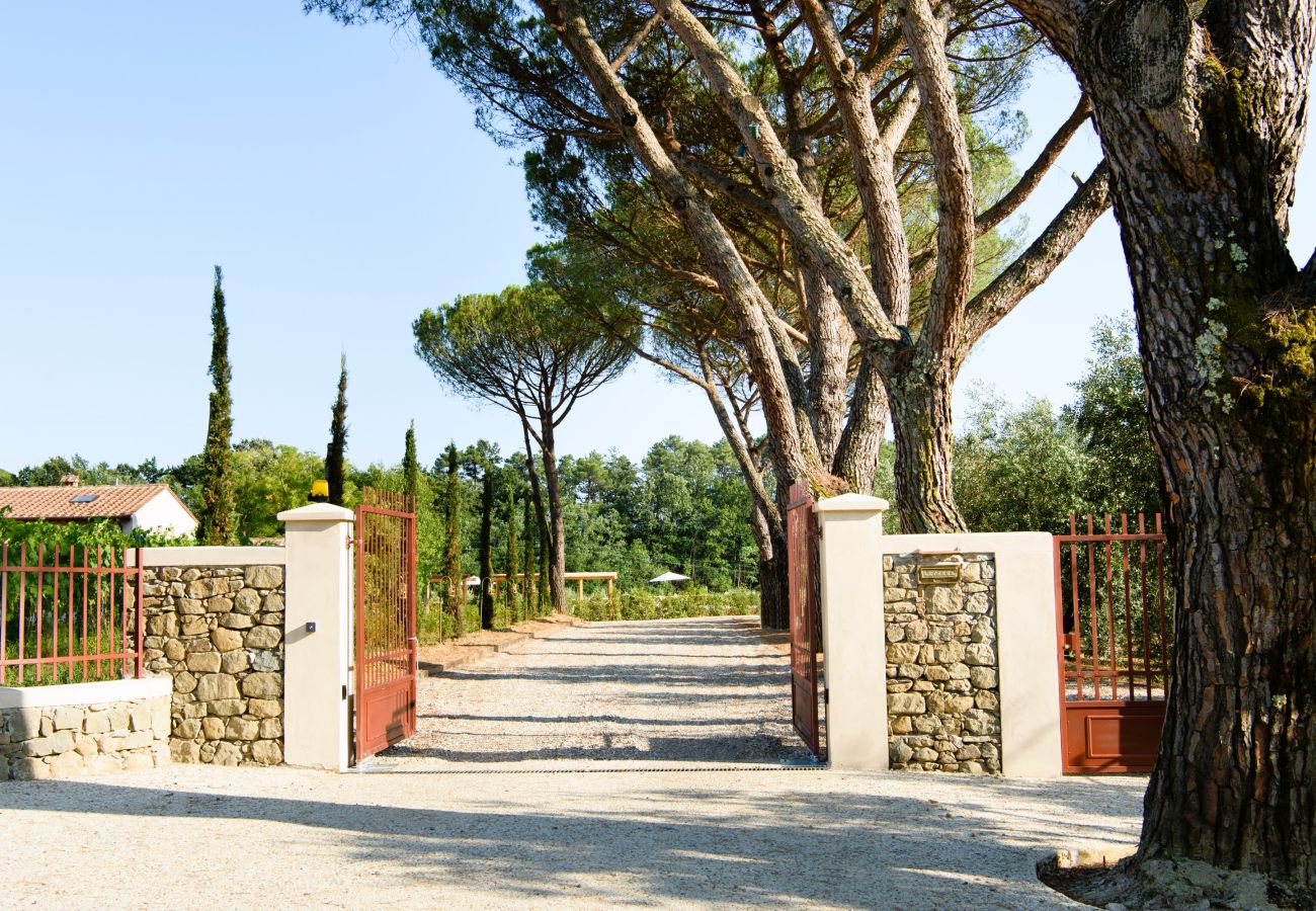 Villa a Massa e Cozzile - Villa V.I.P. Golf & Termal Baths