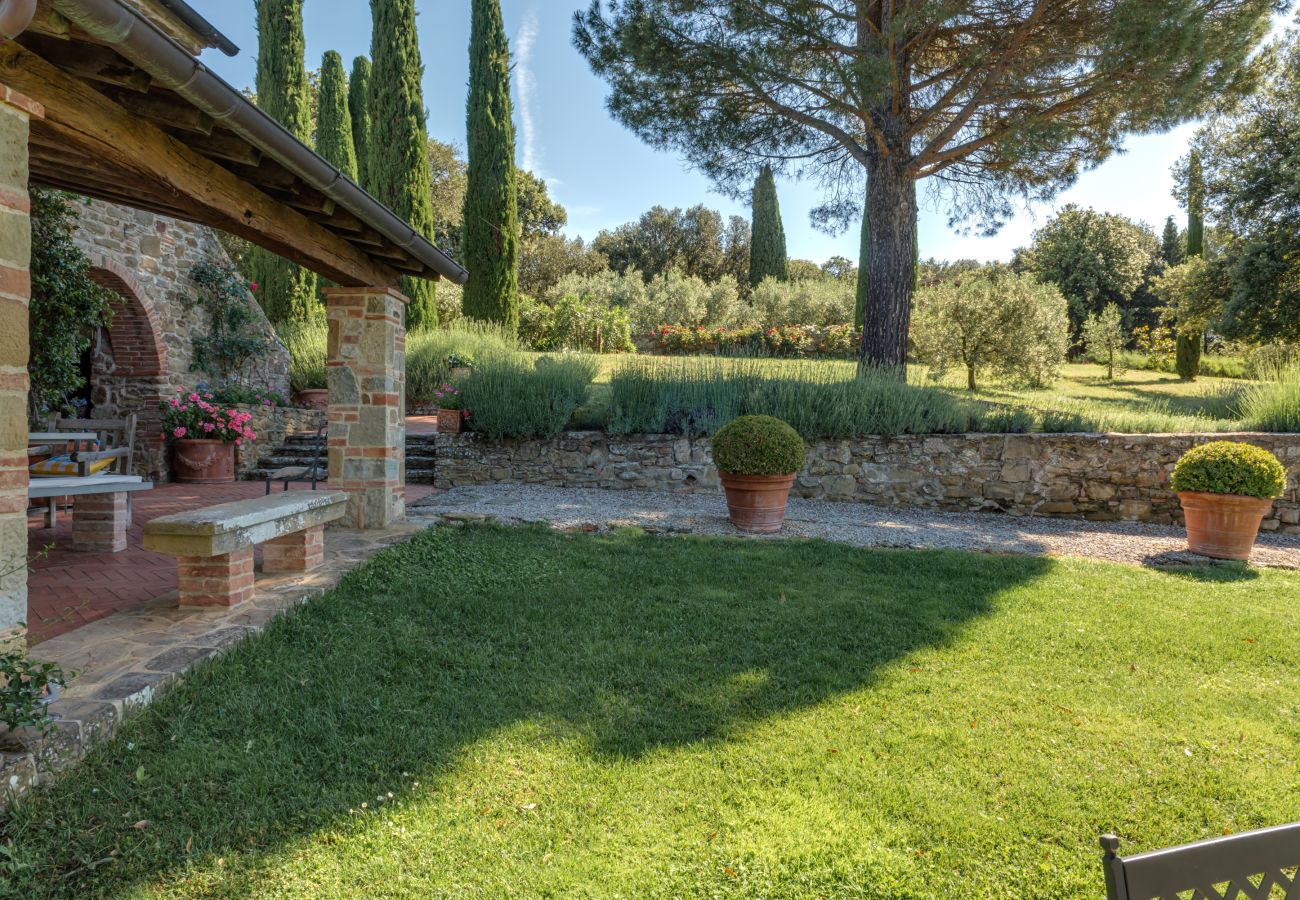 Villa in Civitella in Val di Chiana - Tuscany Villa with Breathtaking View at Dotholiday