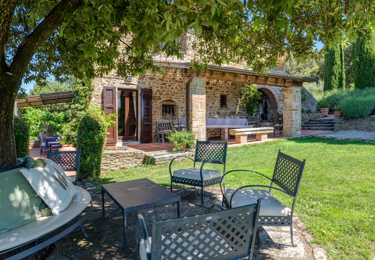 Villa in Civitella in Val di Chiana - Tuscany Villa with Breathtaking View at Dotholiday