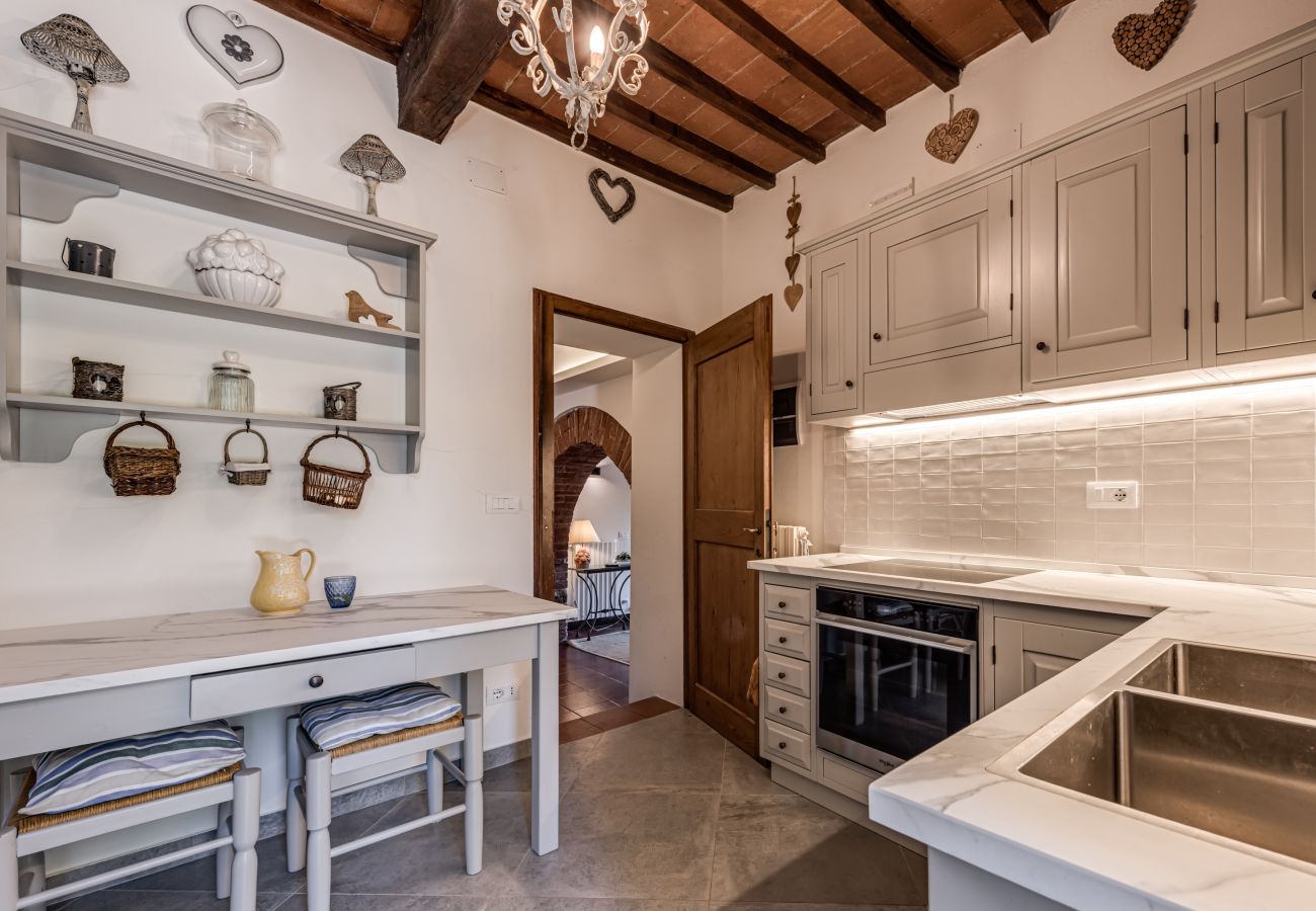 Villa in Civitella in Val di Chiana - Tuscany Villa with Breathtaking View at Dotholiday