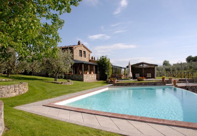 Appartement in Bucine - Romantic with Chianti Panorama at Marioli