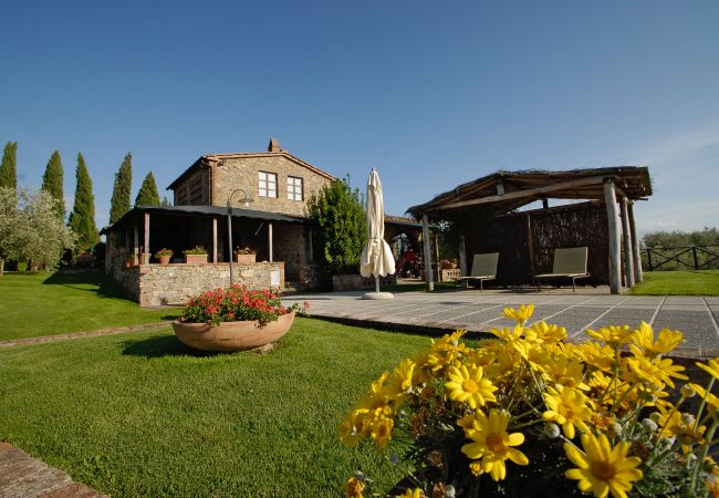 Appartement in Bucine - Romantic with Chianti Panorama at Marioli